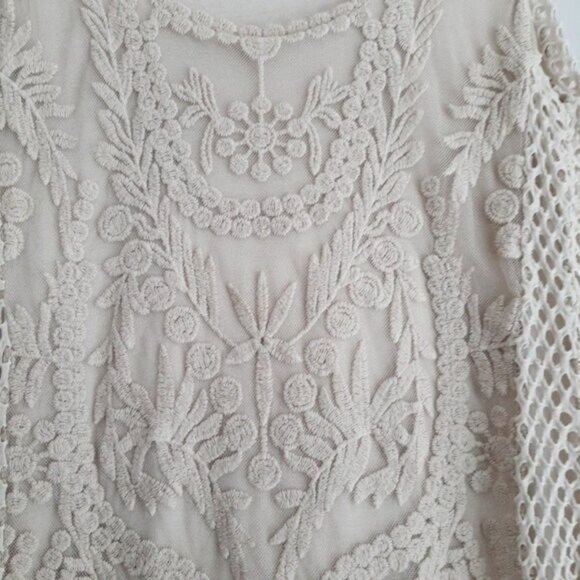 Made in Italy Tunic Top Lace & Rufffle Cream Sz 2 Flawed - Picture 7 of 15